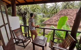 Bandulas Beach House