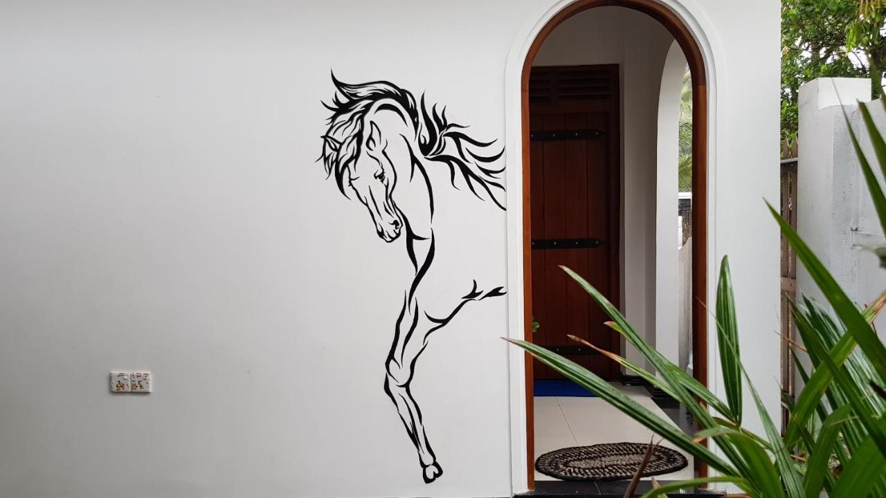 Bandulas Beach House Hikkaduwa Zewnętrze zdjęcie