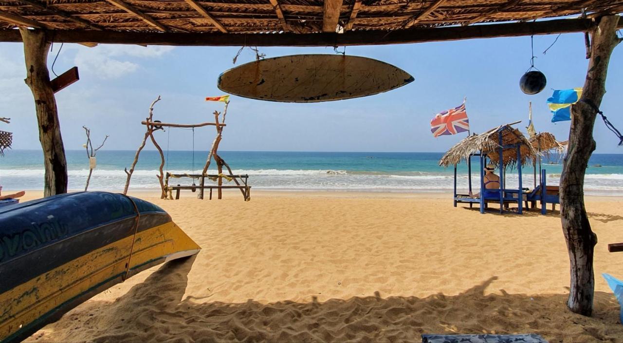 Bandulas Beach House Hikkaduwa Zewnętrze zdjęcie