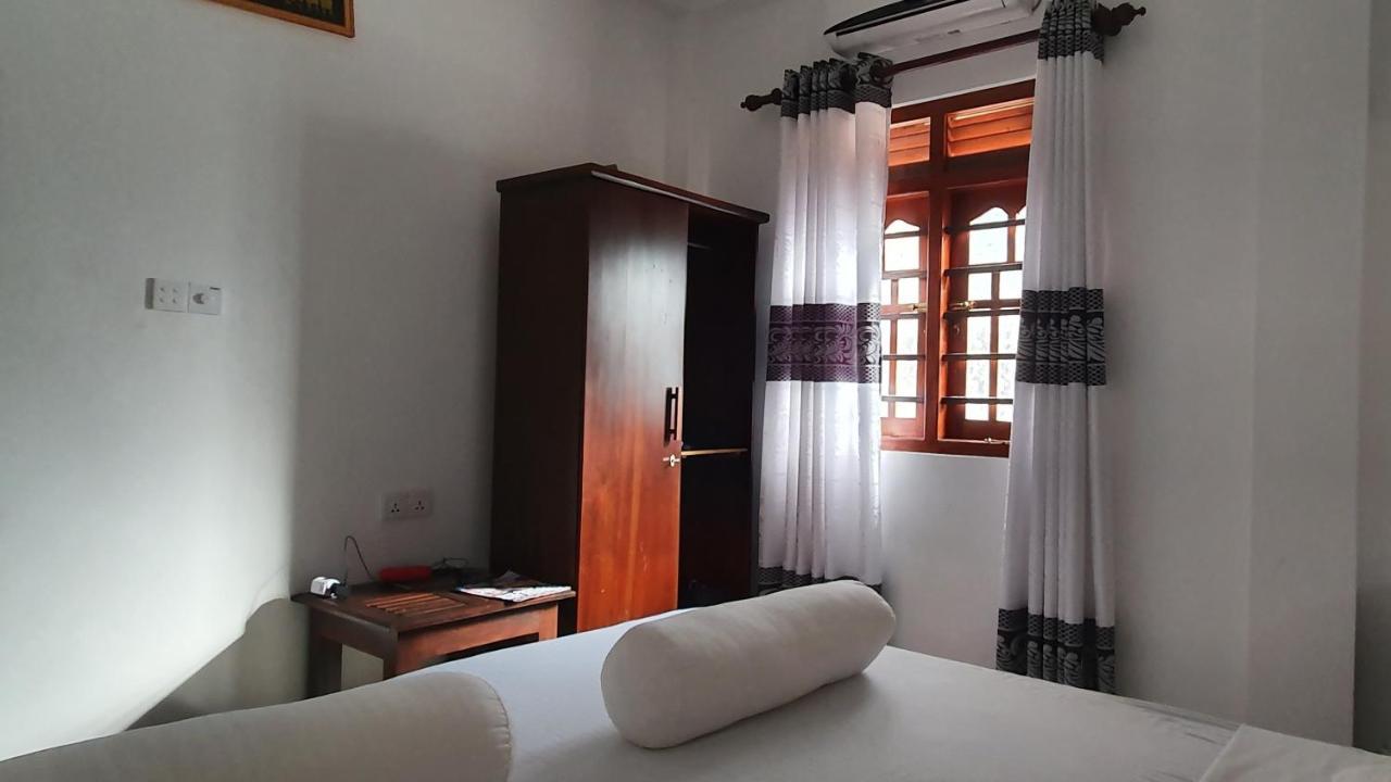 Bandulas Beach House Hikkaduwa Zewnętrze zdjęcie